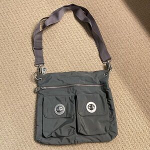 Baggalini cross body bag